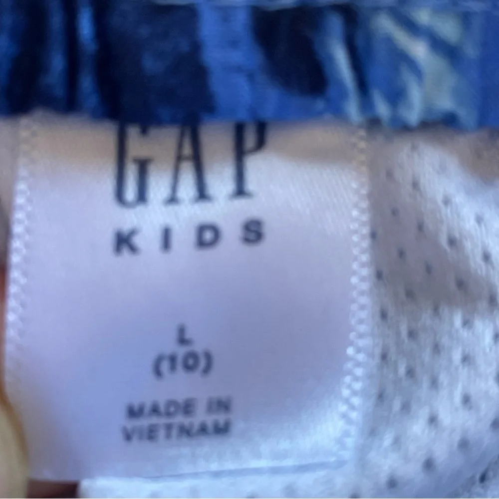 GAP Ocean Blue Tie-Dye Board‎ Shorts SPF 50+ NWT